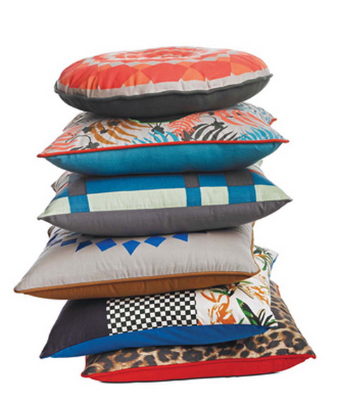 Декоративные подушки из коллекции Effect, BoConcept, сеть магазинов BoConcept